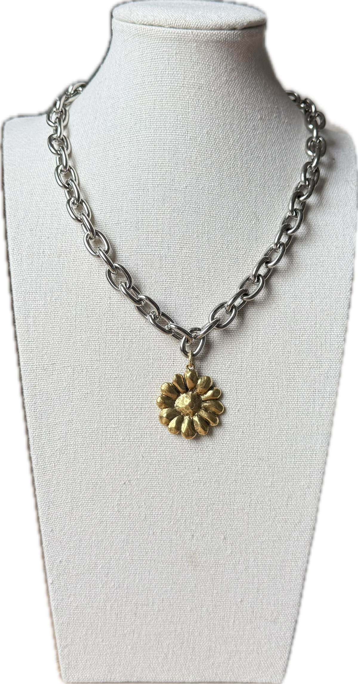 Marnie Flower Necklace